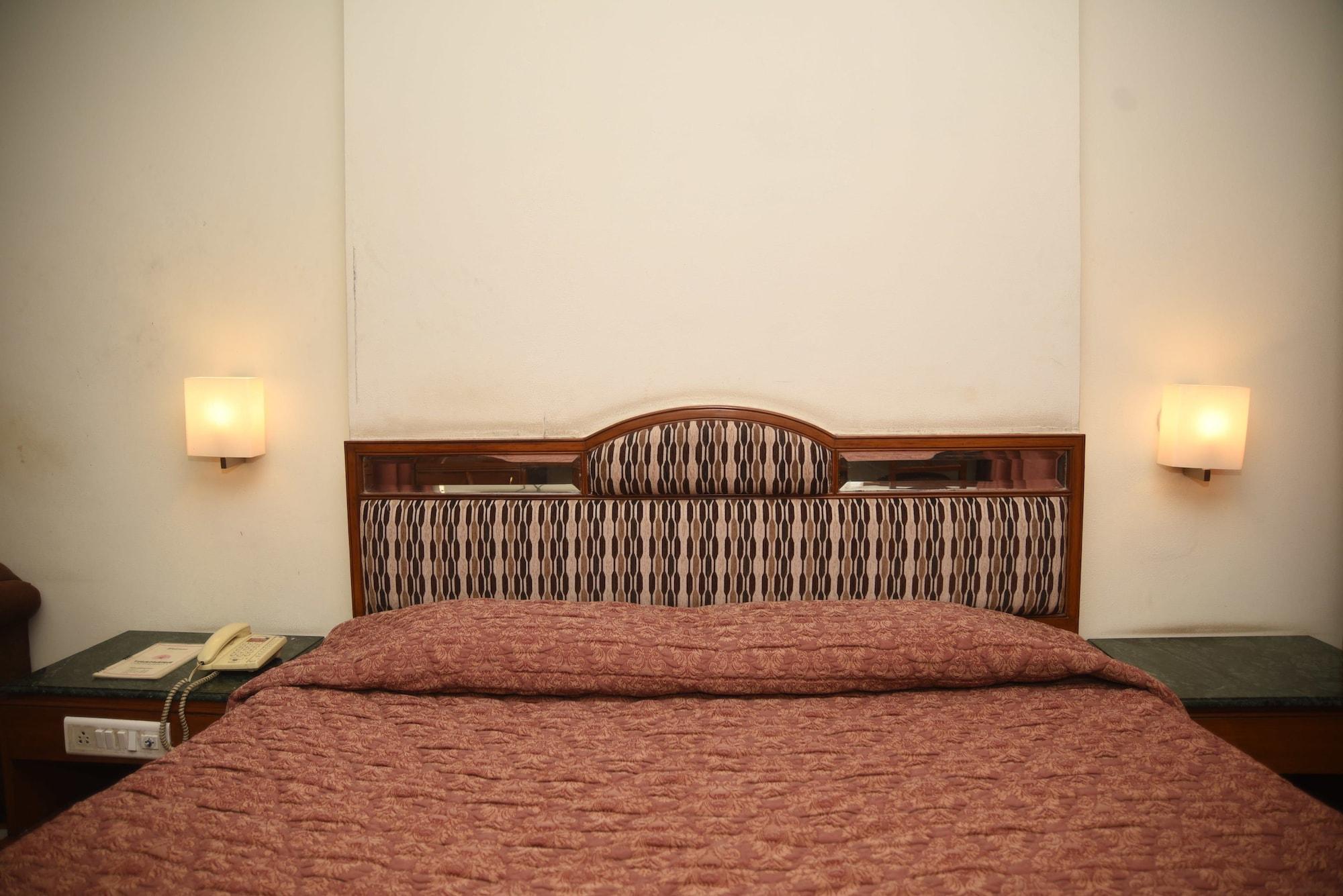 Hotel Maurya Bangalore Ngoại thất bức ảnh