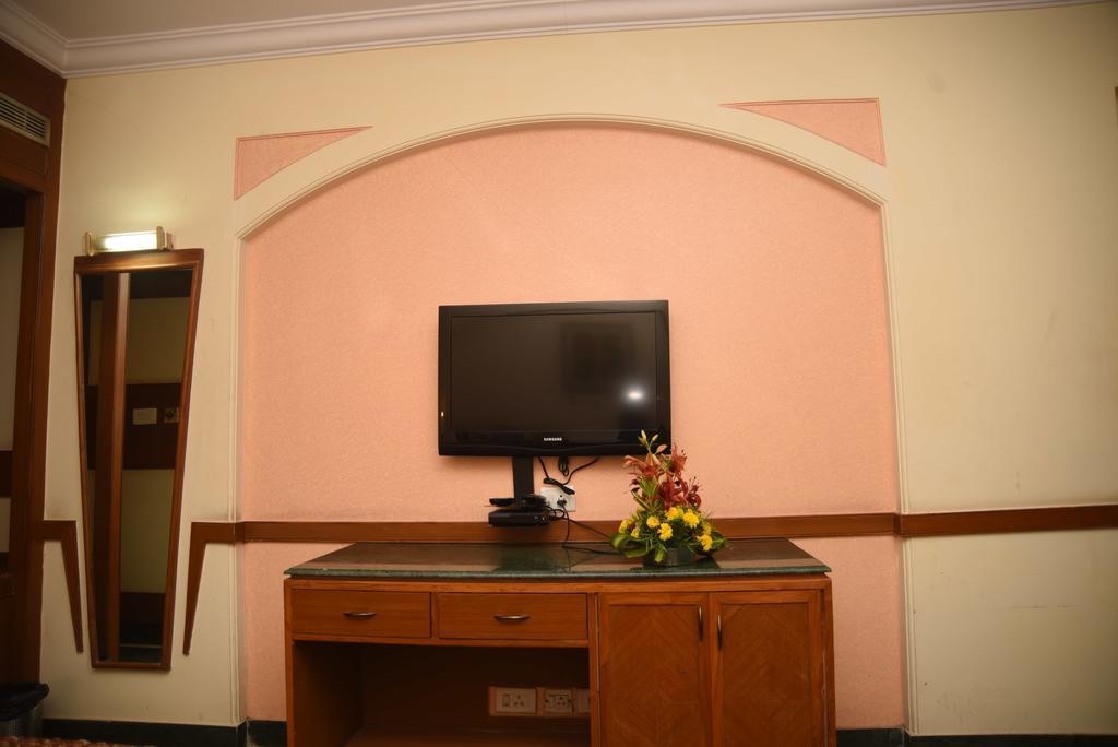 Hotel Maurya Bangalore Ngoại thất bức ảnh