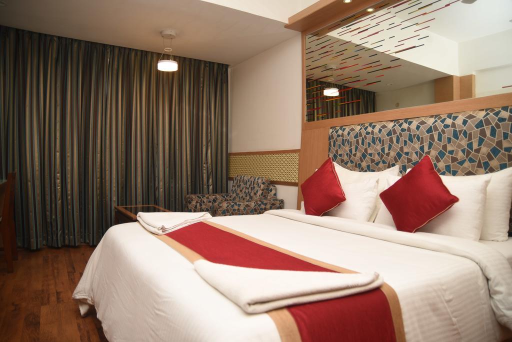 Hotel Maurya Bangalore Ngoại thất bức ảnh