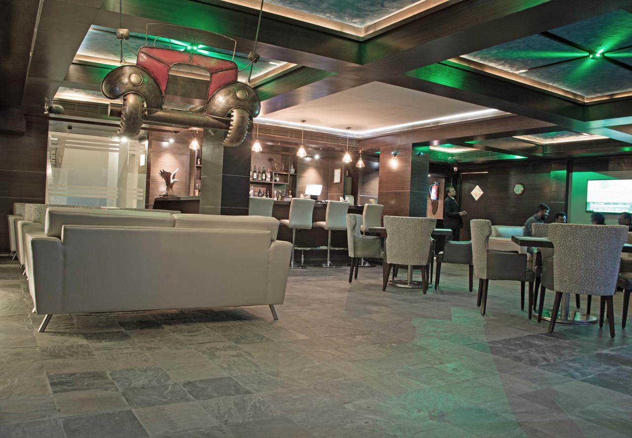 Hotel Maurya Bangalore Ngoại thất bức ảnh